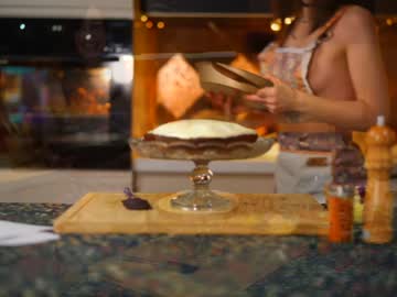 newchloe18's chat room