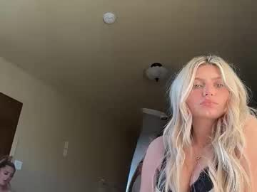 summerclarke2's chat room