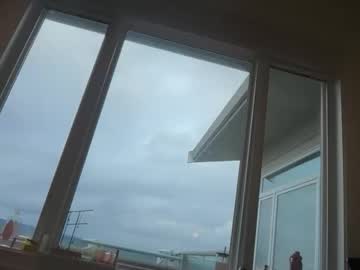 lunarose17's chat room