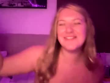 allyanalangel's chat room