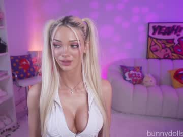 bunnydollstella's chat room