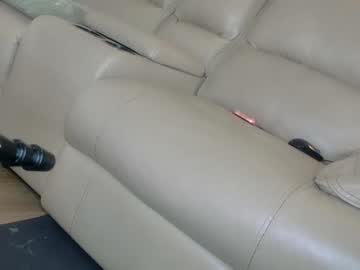 ohmysweetkitty's chat room