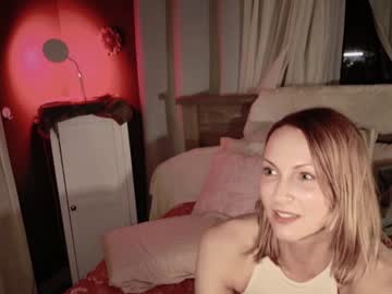 kaileeshy's chat room