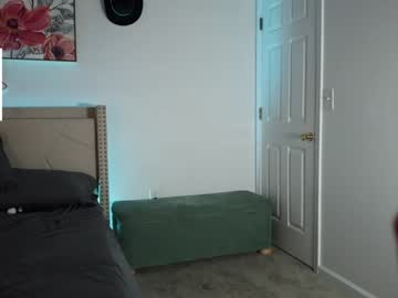 ari_lovexo's chat room