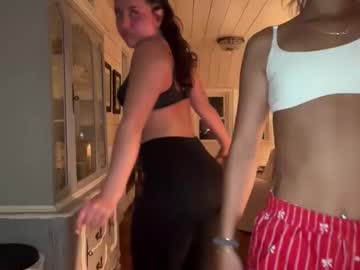 ttmarieee's chat room