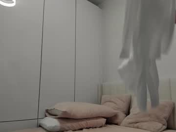 secretgirlfriendxo's chat room