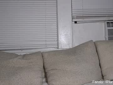 alexandluna's chat room