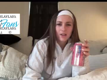 laylahlaylah1's chat room