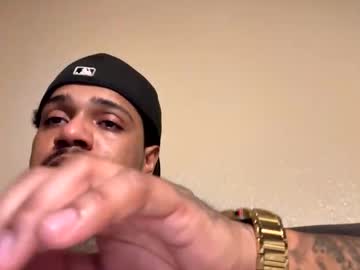 prettyandpinkkk's chat room