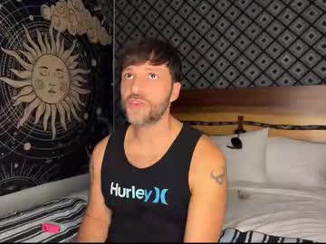 bigguylilmiss's chat room