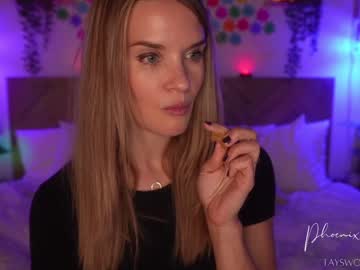 phoenix_taylor's chat room