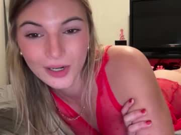 therosiecheeks's chat room