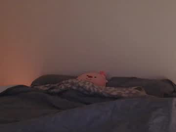 vivianwinters's chat room