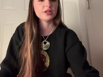 fantasyella's chat room