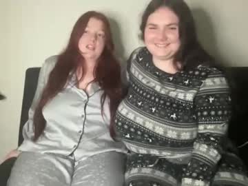 scarletttsinner's chat room