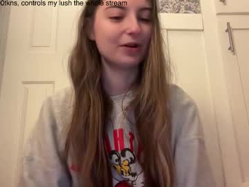 fantasyella's chat room