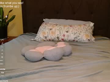 skybella_'s chat room