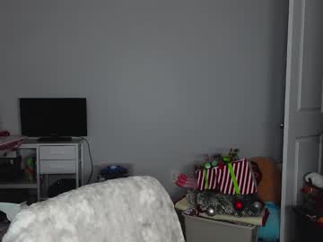 prettygirll23's chat room