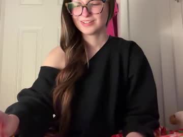 fantasyella's chat room