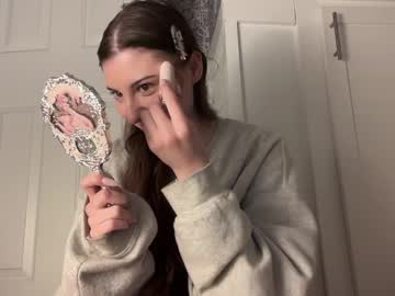 fantasyella's chat room