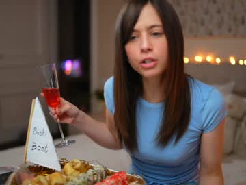 newchloe18's chat room