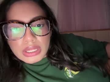 icyalexandra20's chat room