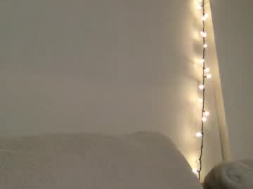 rosalinatoosexy's chat room