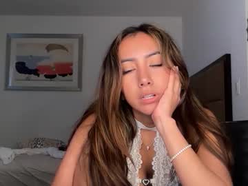 dollyrhodesss's chat room