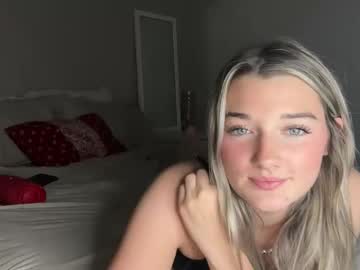 jadejamessecret's chat room