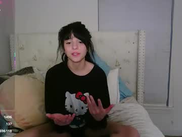 esoterickitten777's chat room