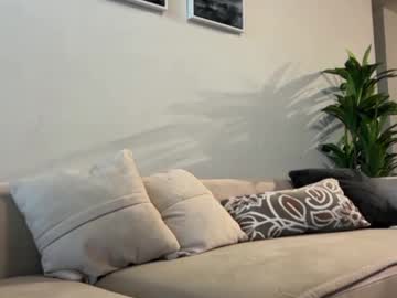 therosiecheeks's chat room