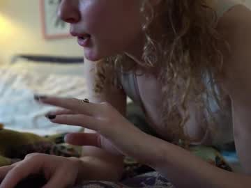 sistinehashands's chat room