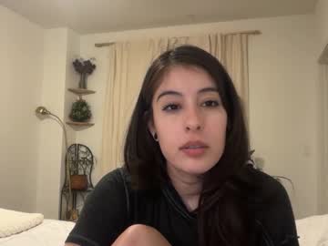 empressmonaa's chat room