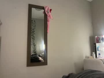 sophiasecretsx's chat room