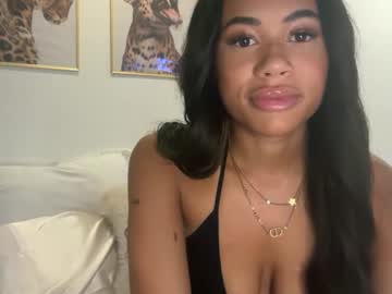 arianasiren's chat room