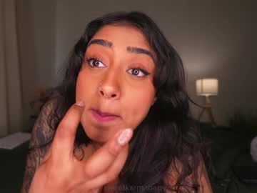 sweetkarmababy's chat room