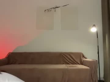 onlybloomm's chat room