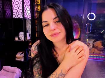 alma_pearl's chat room