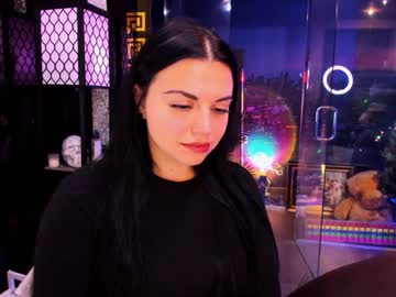 alma_pearl's chat room