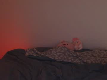 vivianwinters's chat room