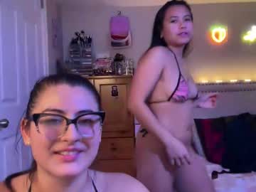 lau_mamacita's chat room