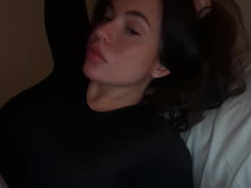 pollyyypocket's chat room