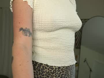 emma_ruby's chat room