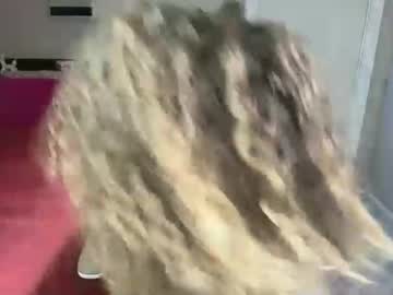 candimay101's chat room