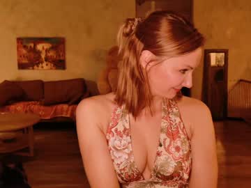 kaileeshy's chat room