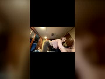 starving4cock's chat room