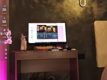 moonelly's chat room