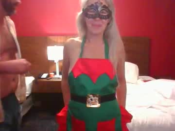 charleyandsmokie's chat room