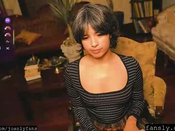 thecamwoman's chat room