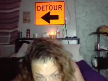 onlygodcan14's chat room